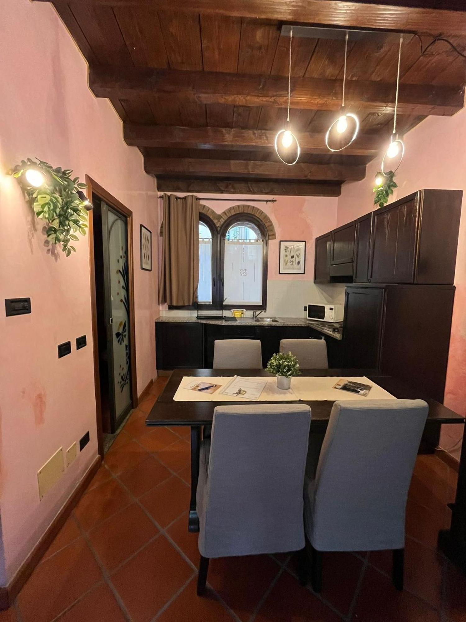 Monolocale Elvira Abbadesse Guest House Milano Exterior foto